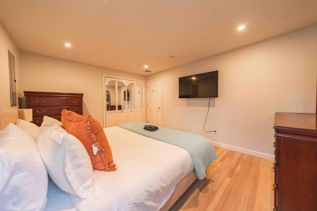 Boston Luxury 3br-near Airport-beach *